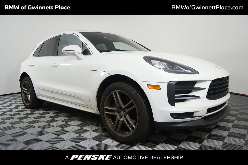 Thumbnail: 2021 Porsche Macan - 1