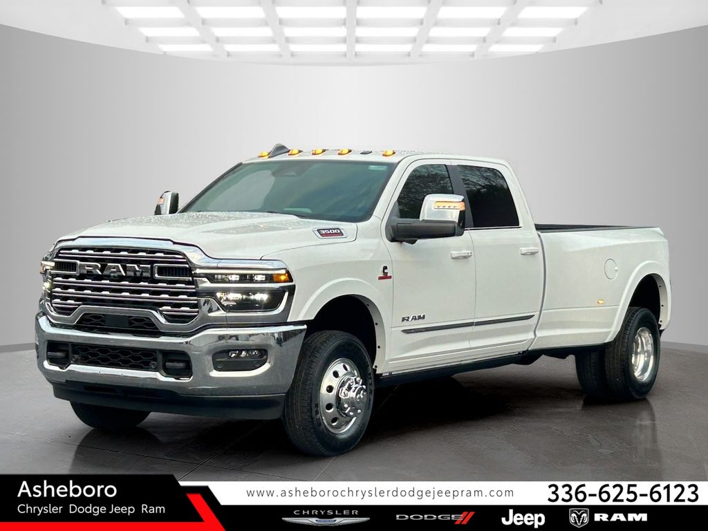 2026 RAM 3500 Limited Crew Cab LB DRW 4WD