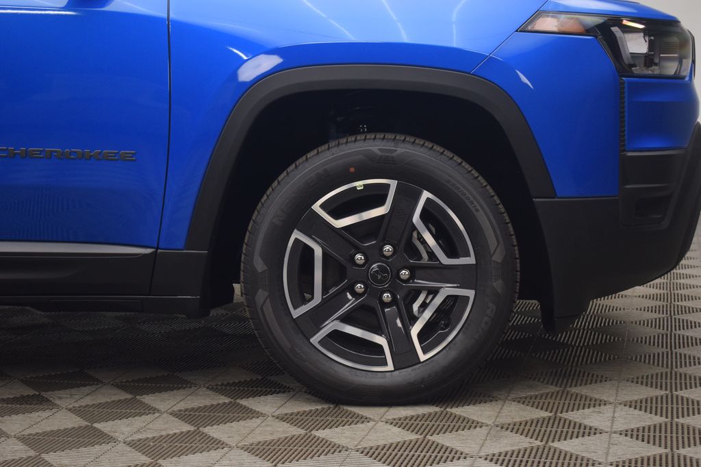 new 2026 Jeep Cherokee car, priced at $32,796
