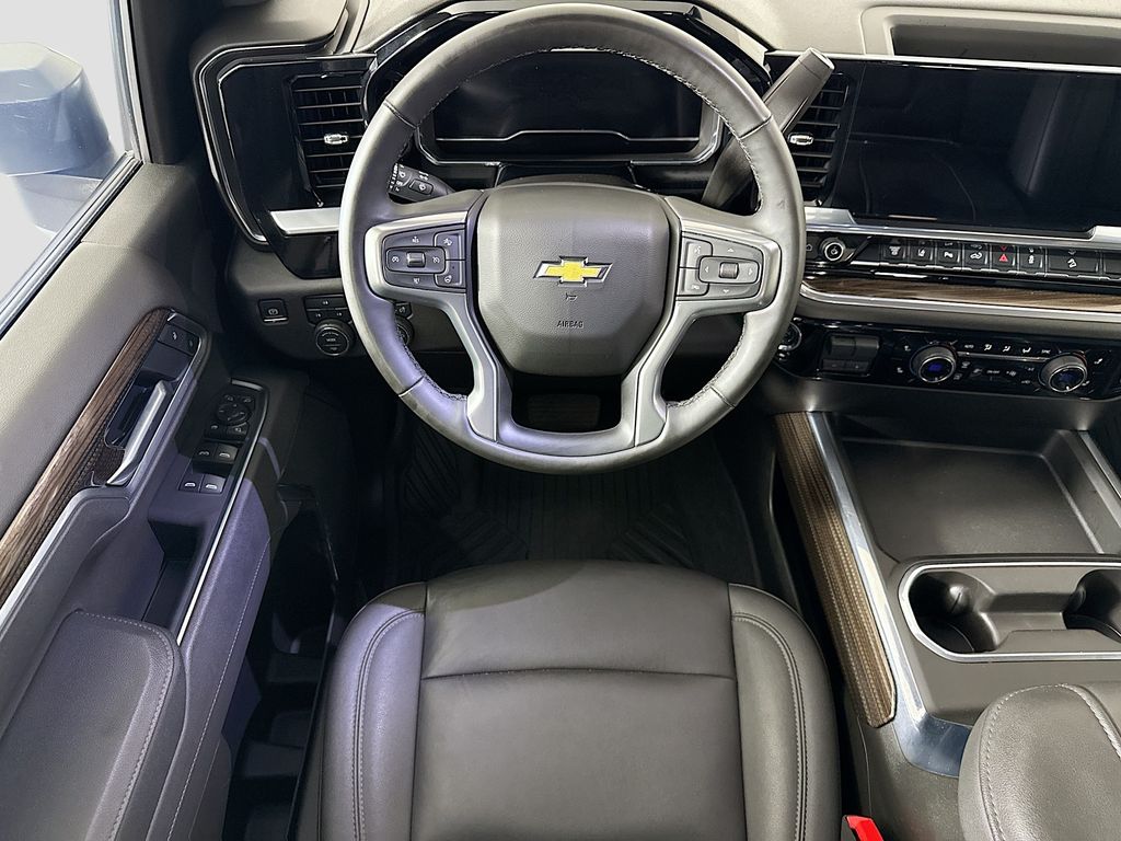 Thumbnail: 2025 Chevrolet Silverado 2500 - 10