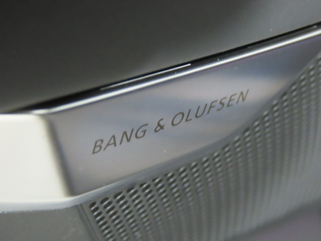 Thumbnail: 2026 Audi e-tron GT - 32