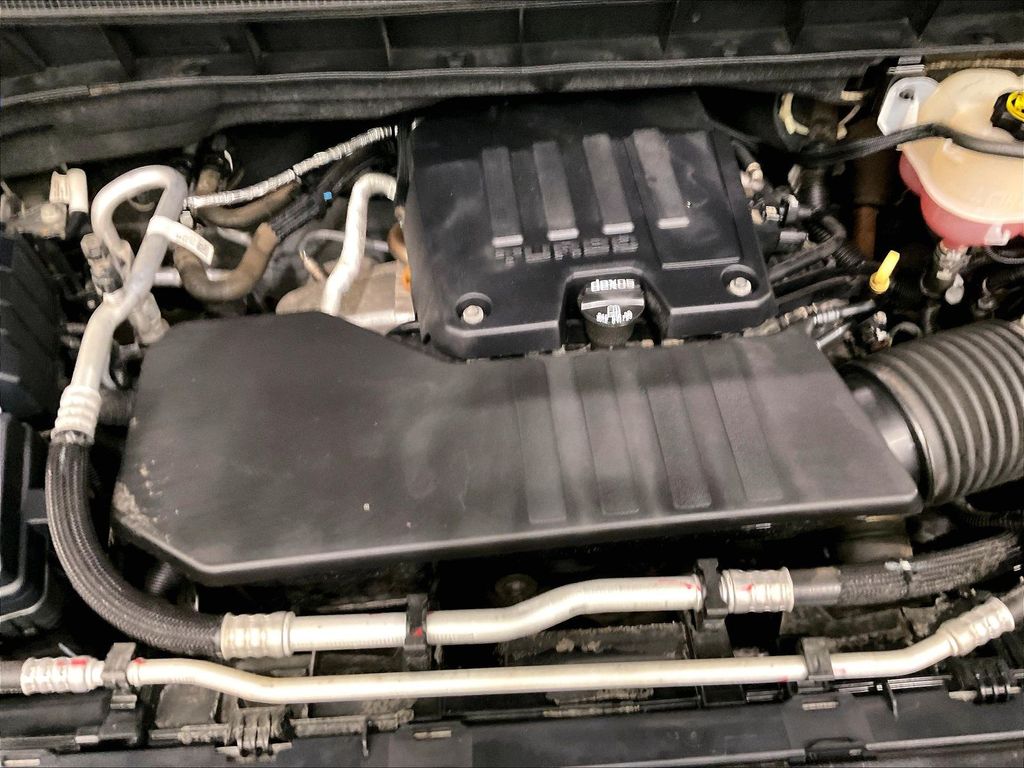 2020 Chevrolet Silverado 1500 — photo 35