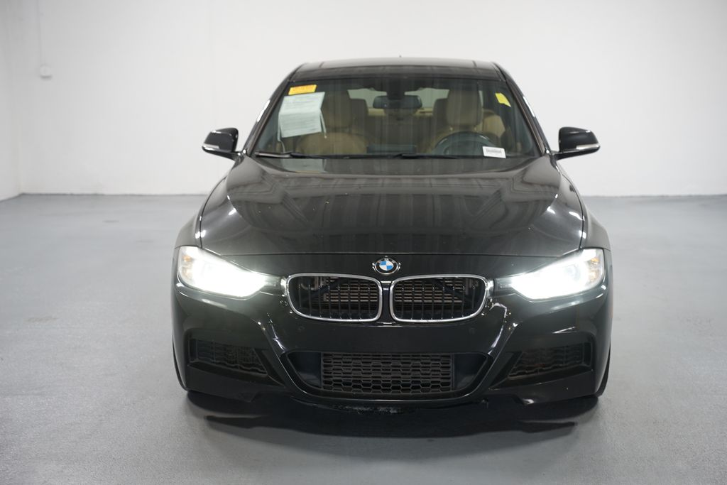 Thumbnail: 2013 BMW 3 Series - 2