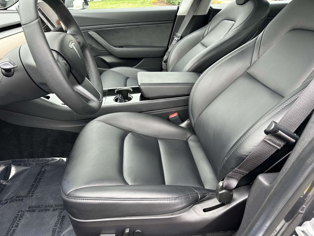 2019 Tesla Model 3 Long Range 21