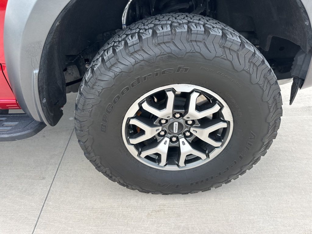 2022 Rapid Red Metallic Tinted Clearcoat Ford F-150 Raptor 4X4 Truck