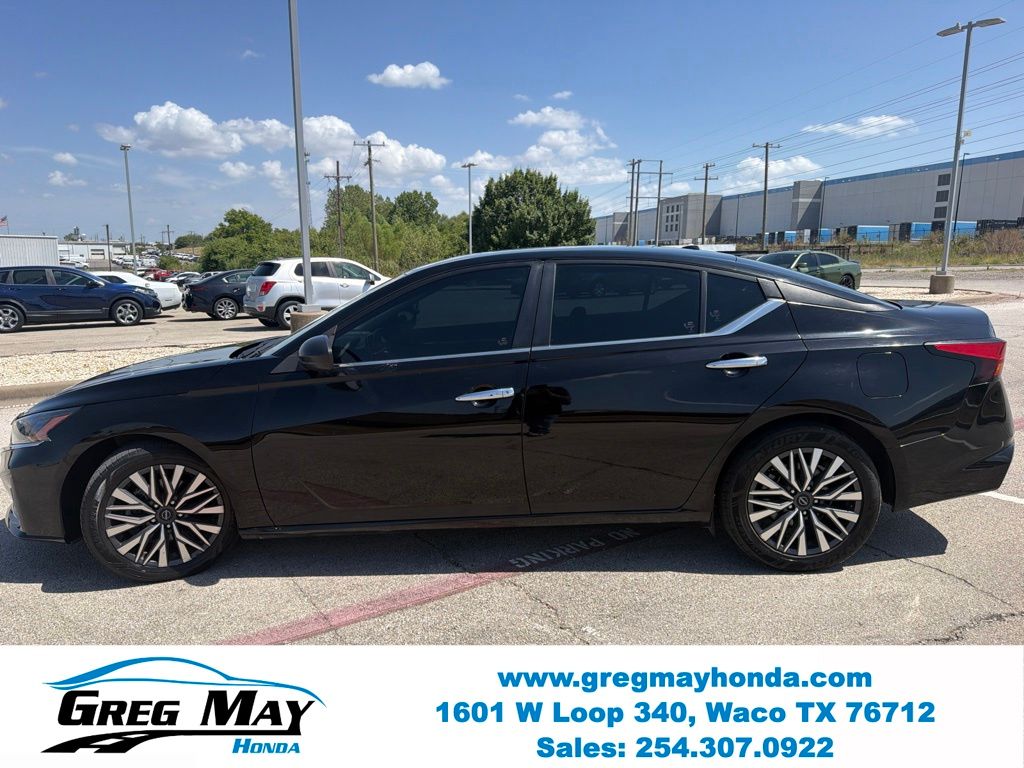 2023 Nissan Altima 2.5 SV - 6