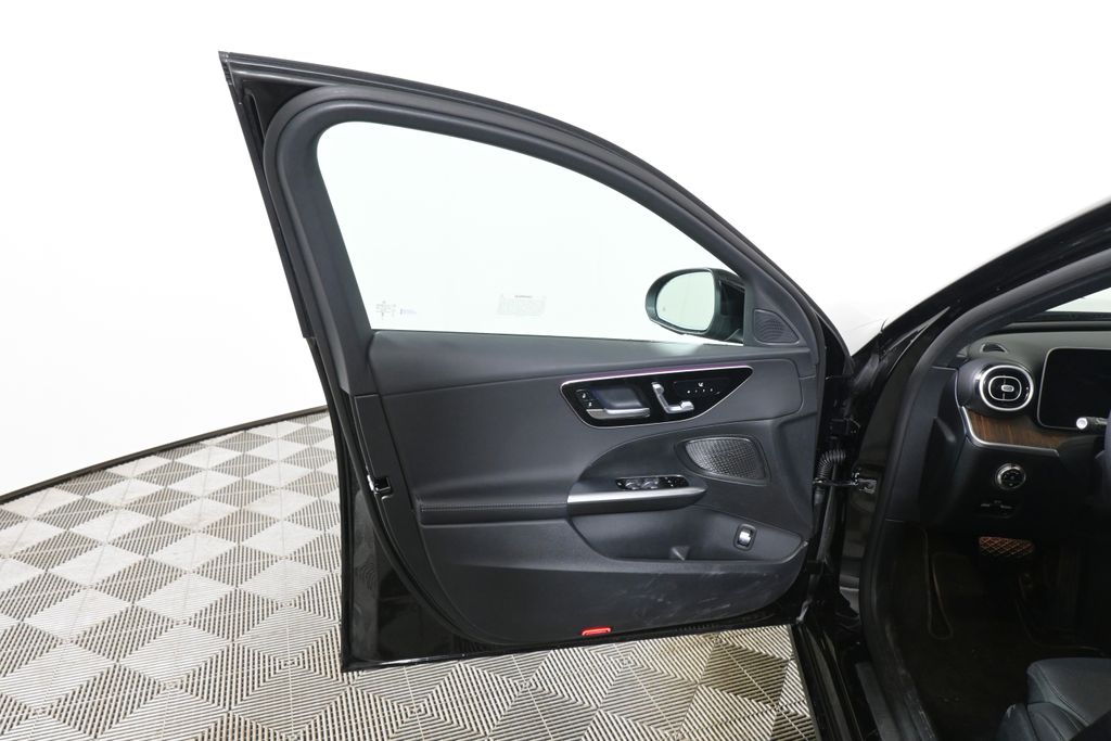 Thumbnail: 2026 Mercedes-Benz C-Class - 27