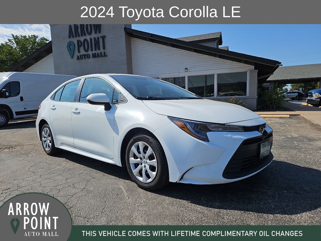 2024 Toyota Corolla LE FWD
