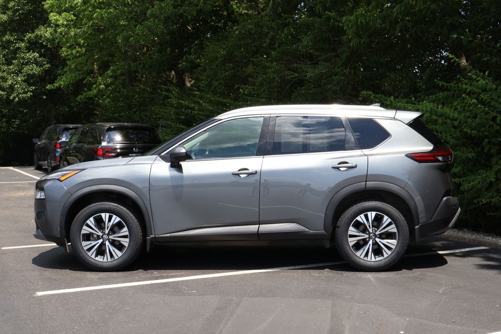 Thumbnail: 2021 Nissan Rogue - 4