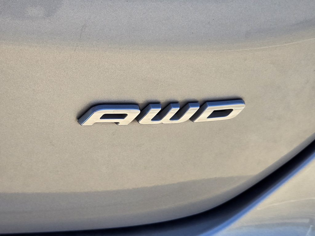2022 Ford Edge SEL Silver at Autostrade