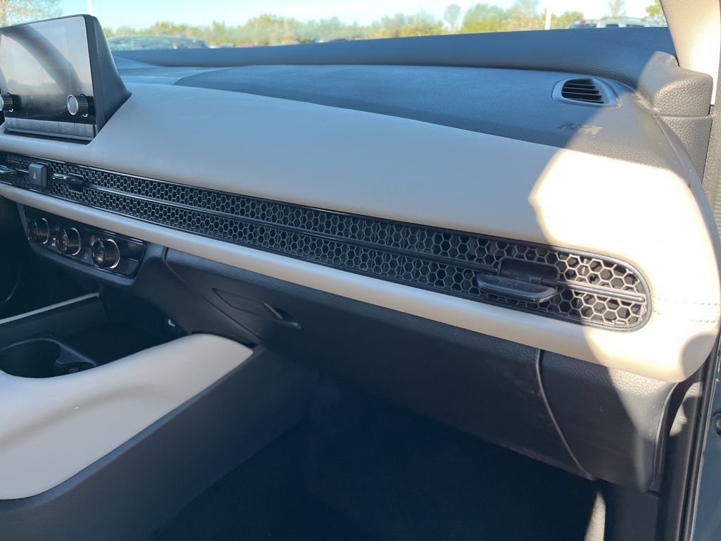 Thumbnail: 2025 Honda HR-V - 28