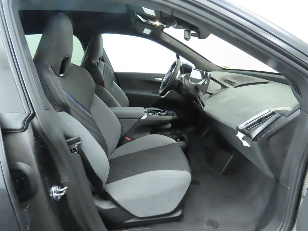 2026 BMW iX  21