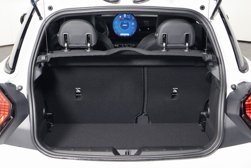 Thumbnail: 2026 MINI Cooper - 9