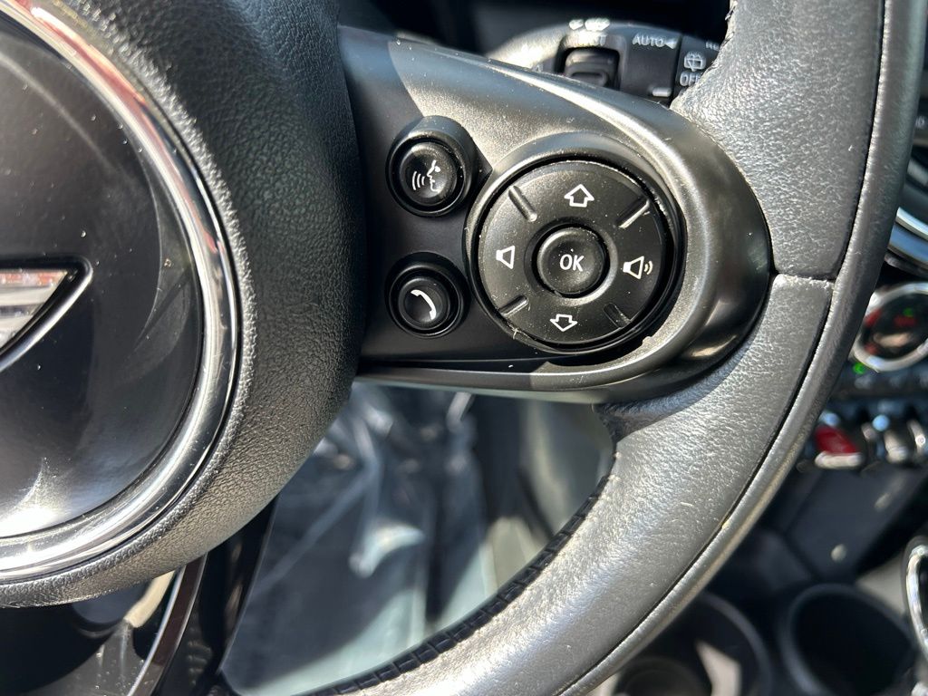 Thumbnail: 2015 MINI Cooper - 22