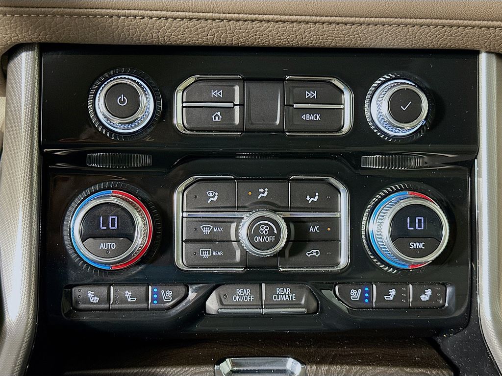 Thumbnail: 2023 GMC Yukon - 16