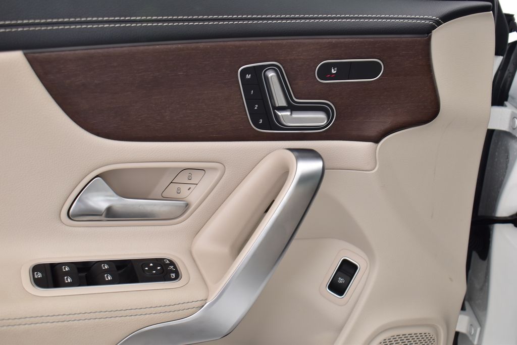 Thumbnail: 2023 Mercedes-Benz CLA - 12