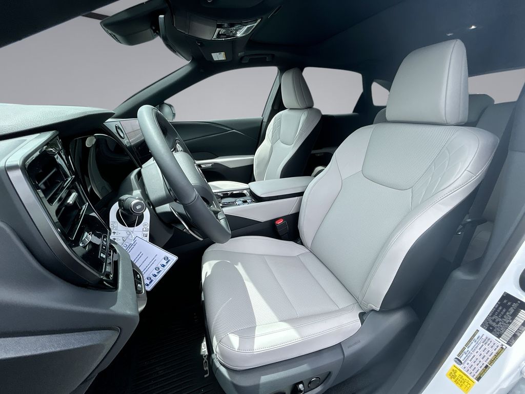 Thumbnail: 2026 Lexus RX - 4