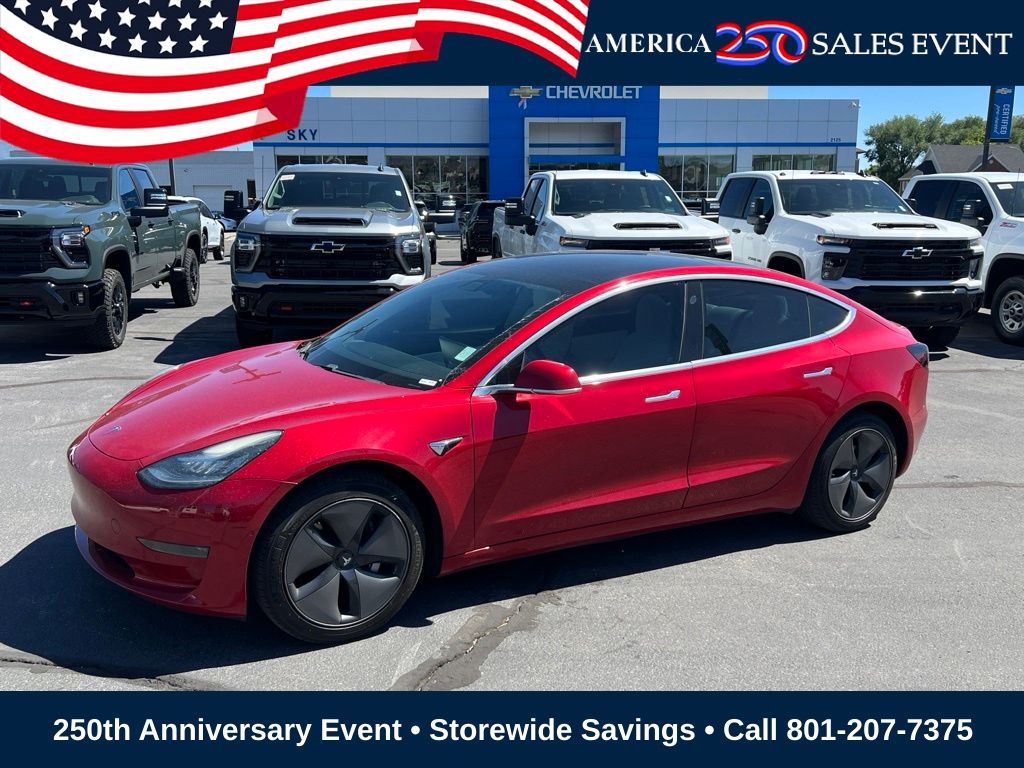Red Multi-Coat 2020 Tesla Model 3 Sedan Rear-Wheel Drive 1-Speed Automatic