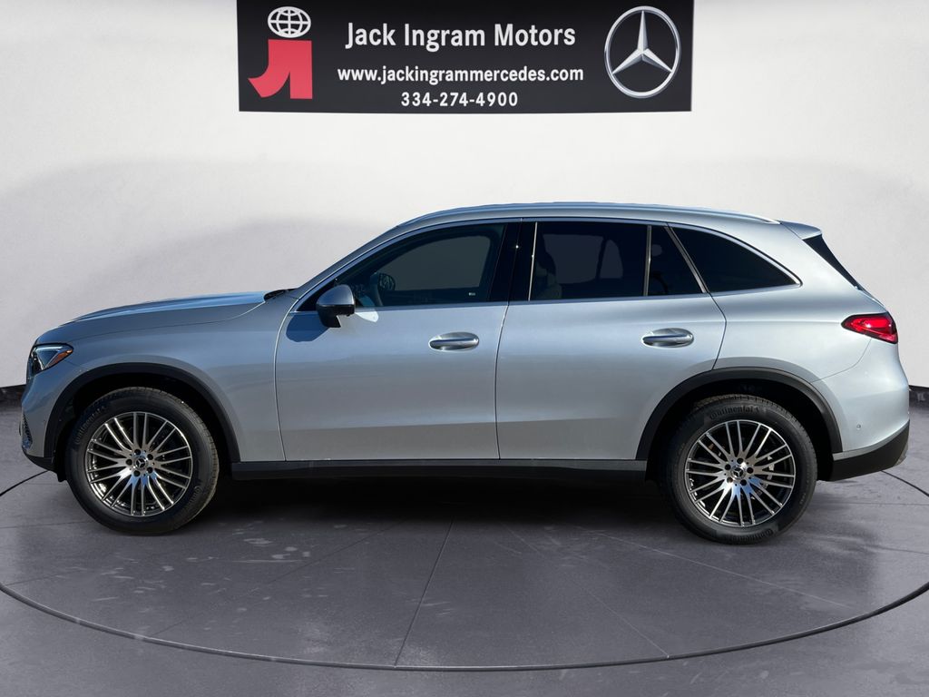 new 2026 Mercedes-Benz GLC car