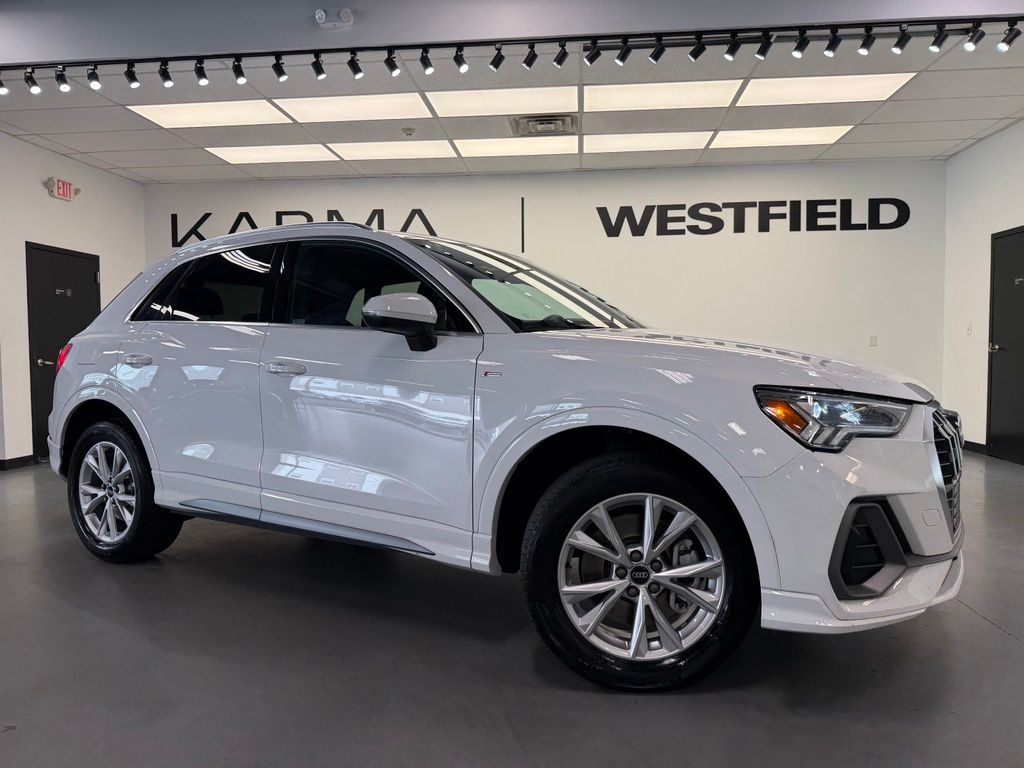  2025 Audi Q3 quattro Premium S Line 45 TFSI   