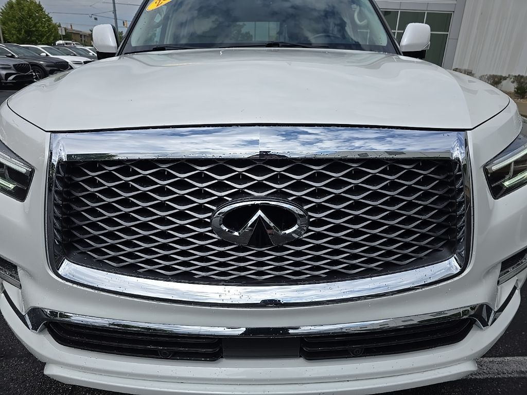 Thumbnail: 2018 INFINITI QX80 - 11