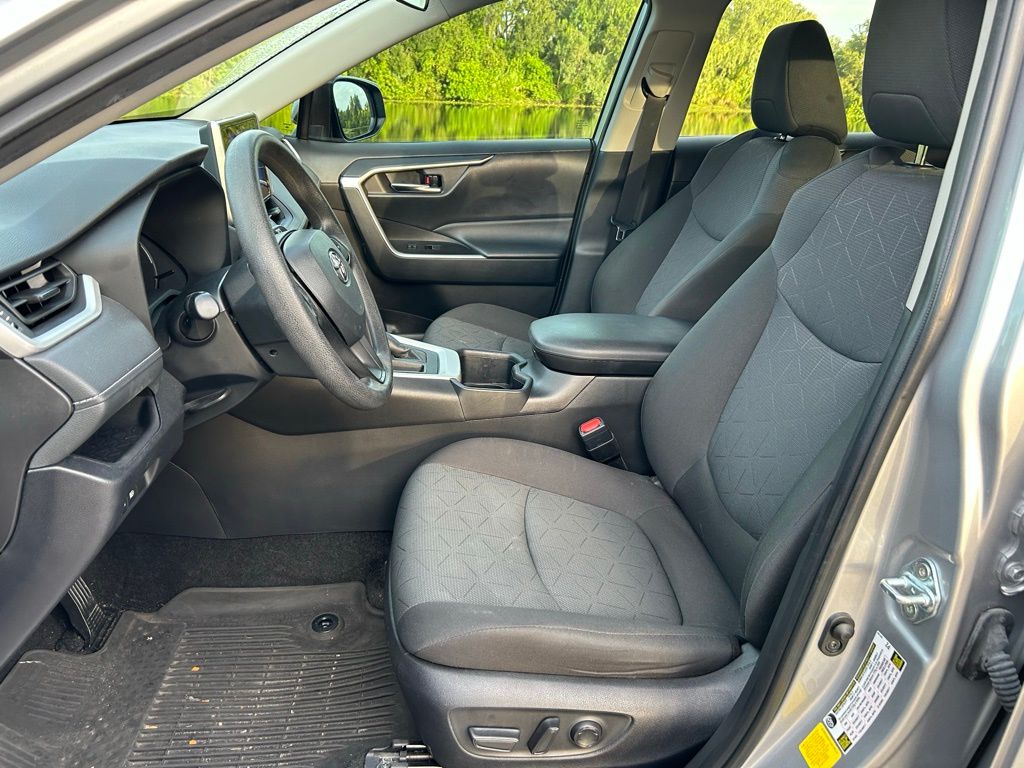 Thumbnail: 2024 Toyota RAV4 - 14