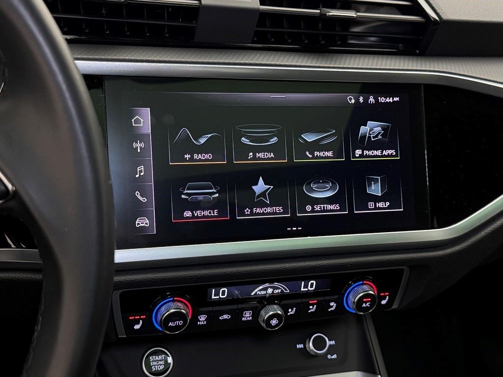 2024 Audi Q3 Premium 29