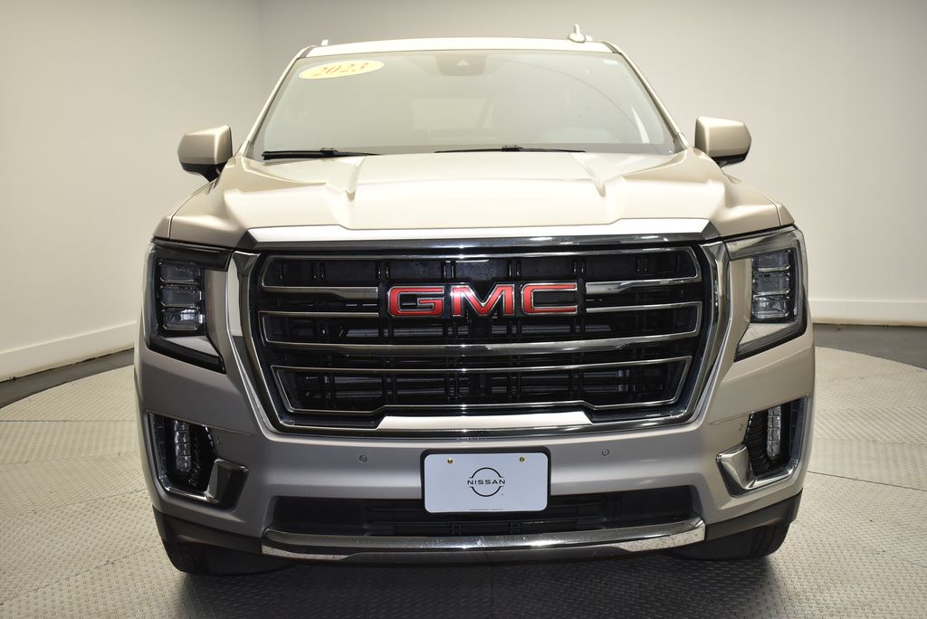 2023 GMC Yukon SLT 2