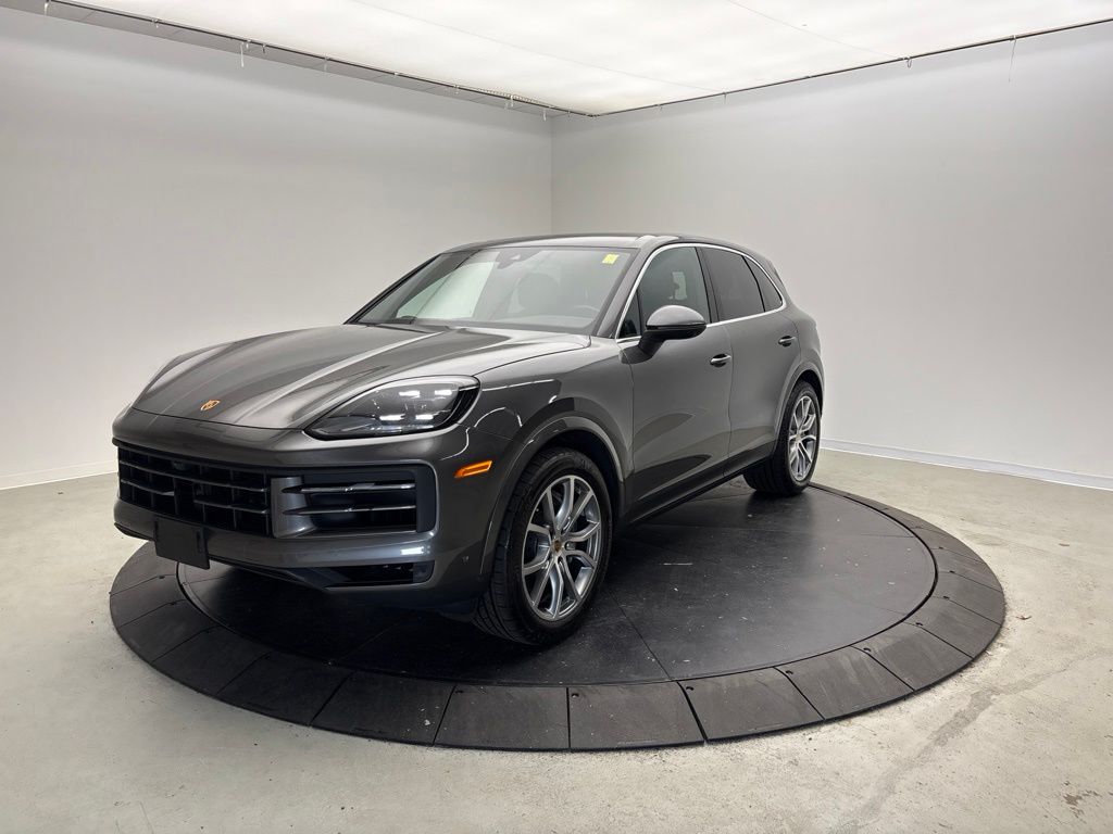 Thumbnail: 2024 Porsche Cayenne - 1