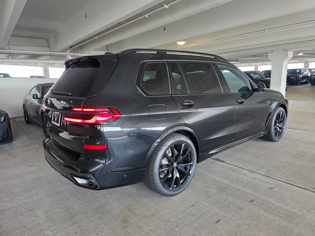 New 2027 Black BMW xDrive40i image 4