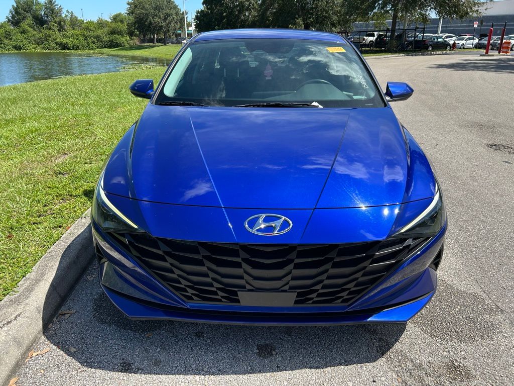 Thumbnail: 2023 Hyundai Elantra - 8