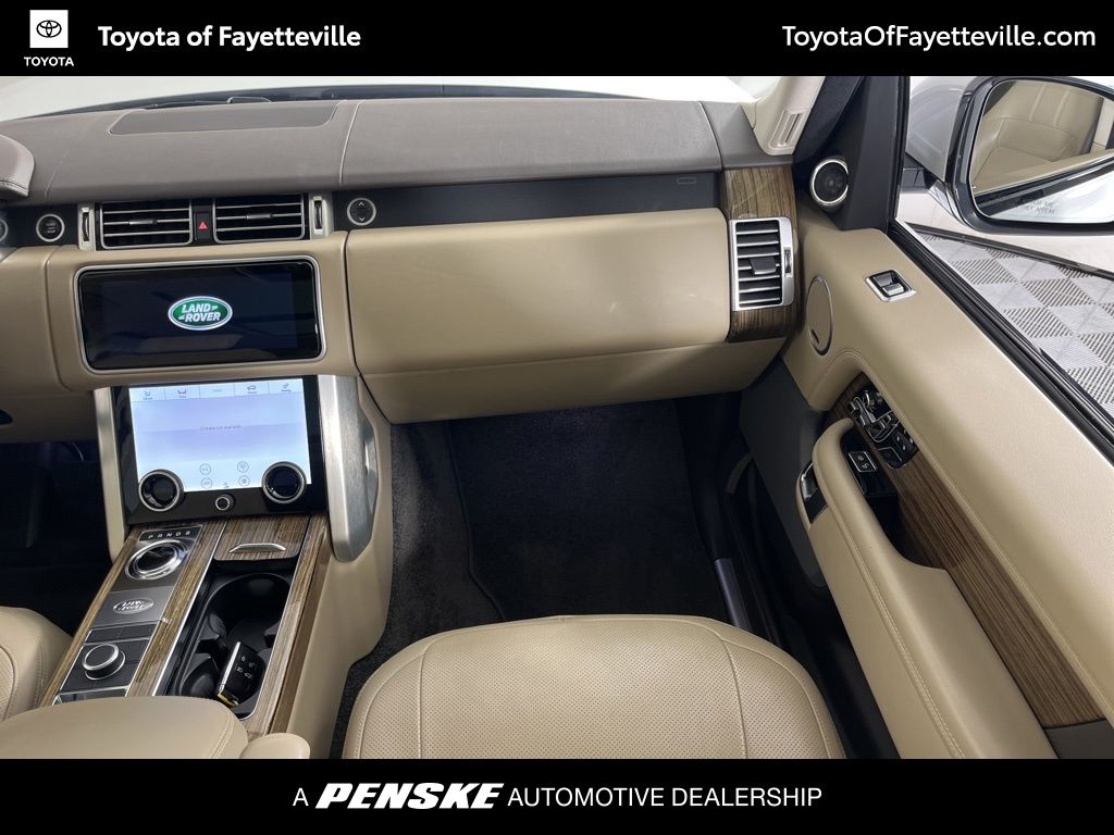 Thumbnail: 2018 Land Rover Range Rover - 14