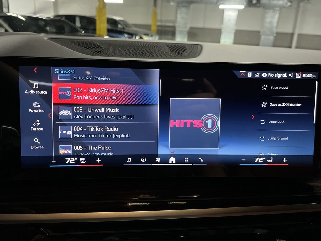 Thumbnail: 2026 BMW X7 - 16