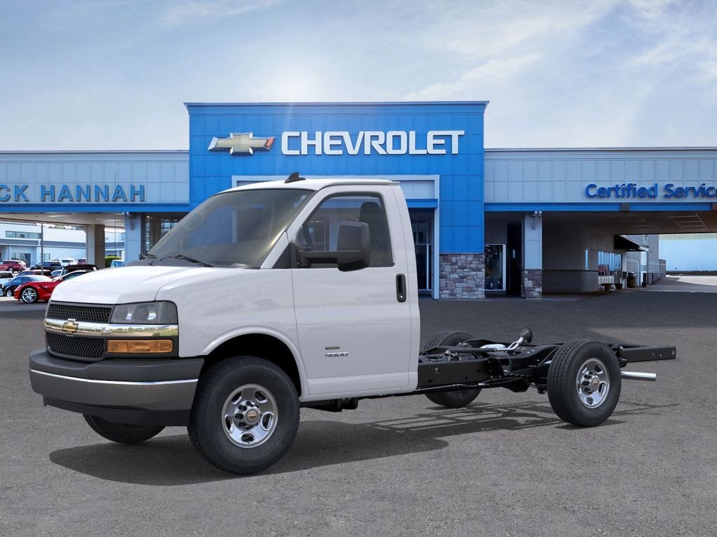 2025 Chevrolet Express 3500 Work Van