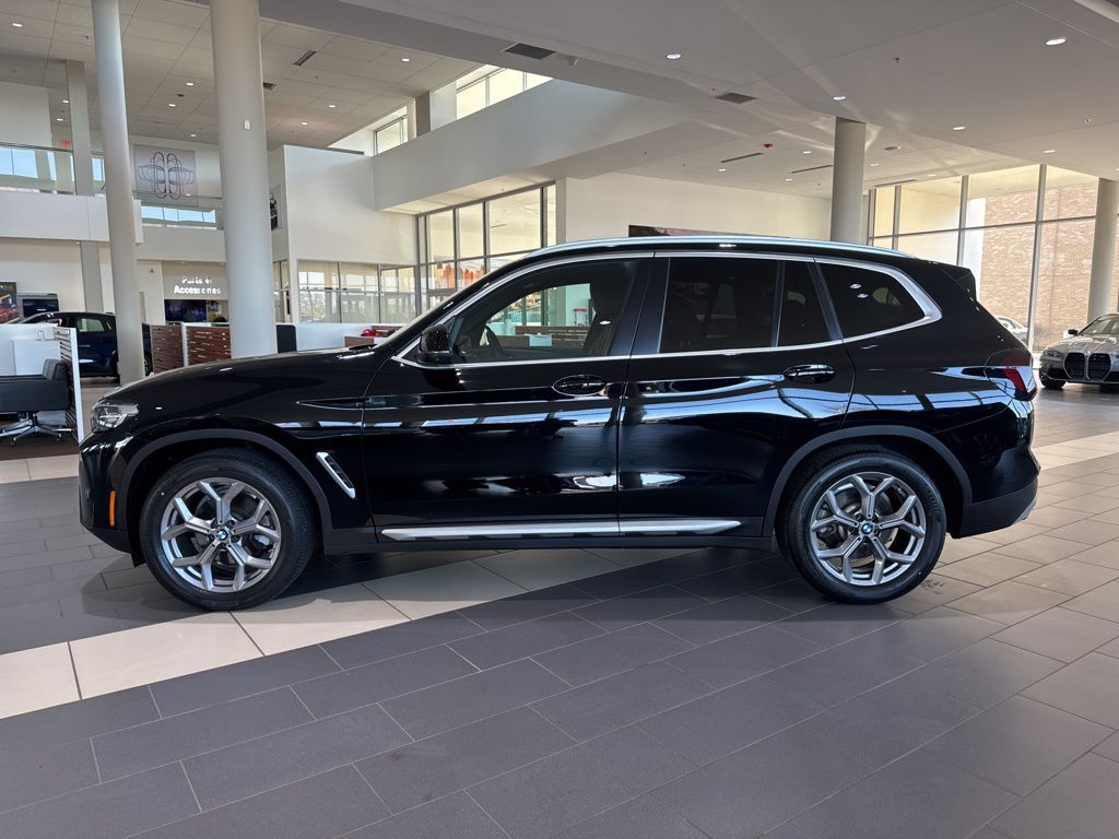 Thumbnail: 2024 BMW X3 - 8