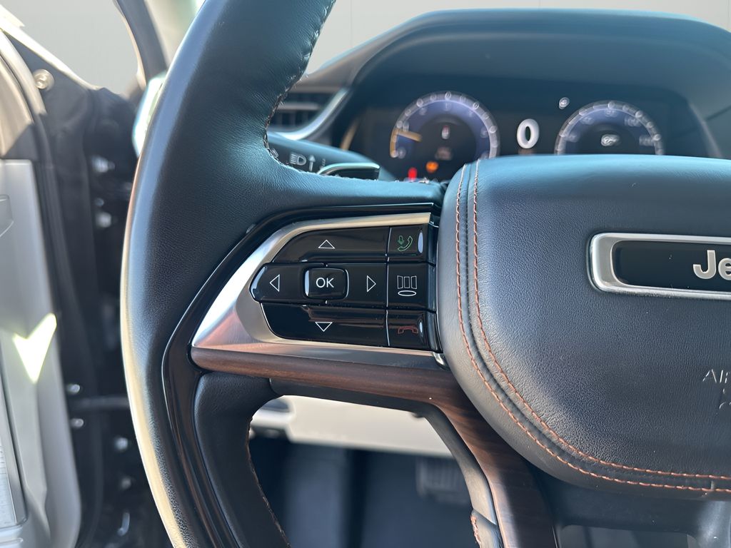 Used Car 2021 Jeep Grand Cherokee L  Summit For Sale Under $35,000 In Austin, Texas