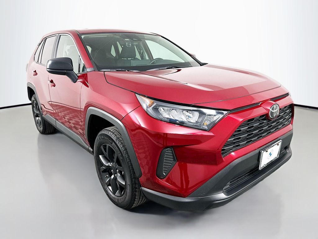 Thumbnail: 2022 Toyota RAV4 - 3