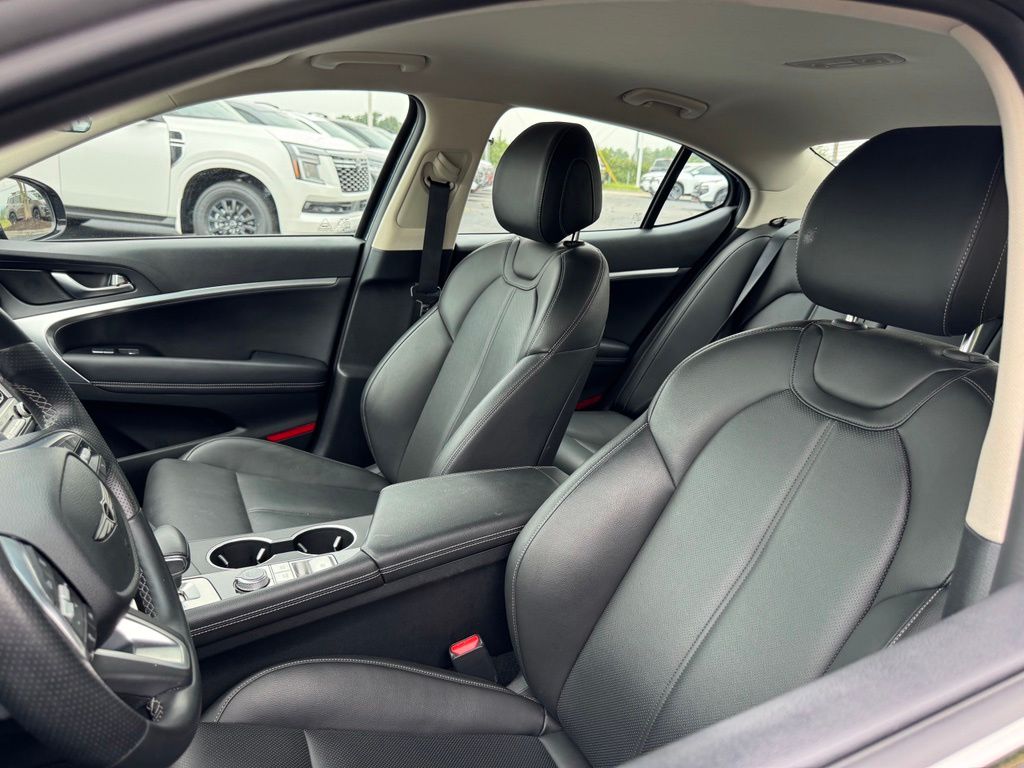 Used 2025 Genesis G70 Sedan