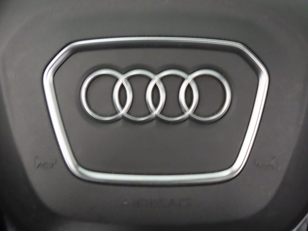 Thumbnail: 2019 Audi Q8 - 22