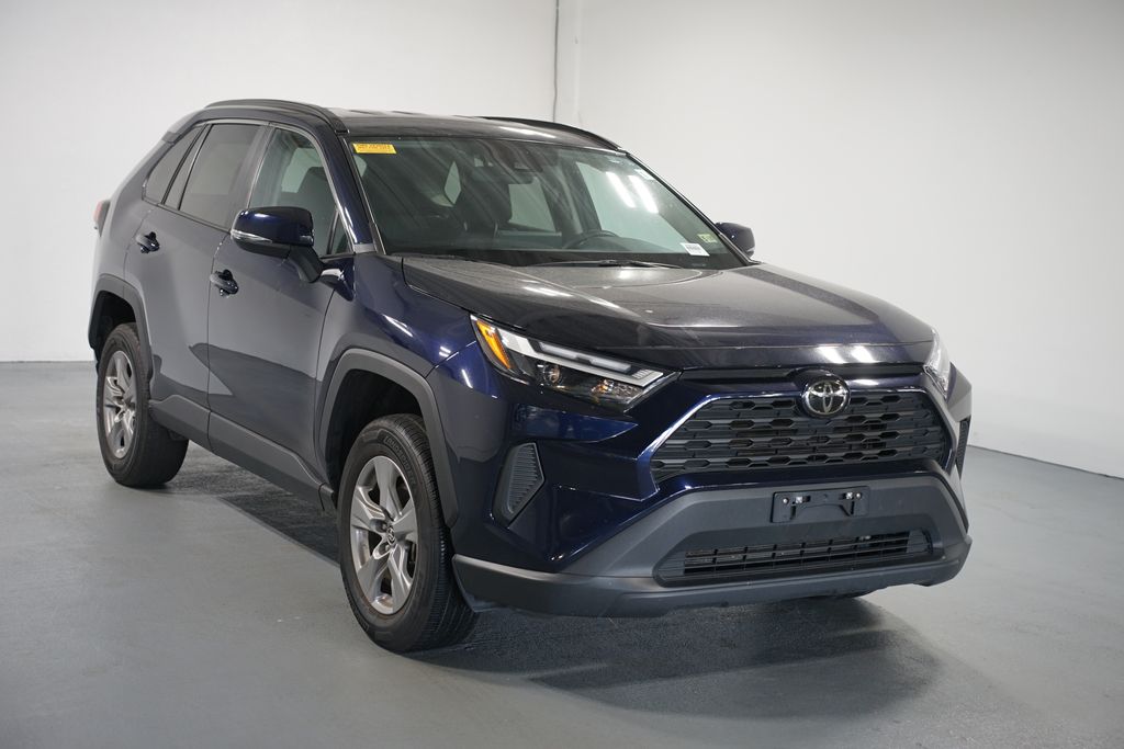 Thumbnail: 2024 Toyota RAV4 - 3