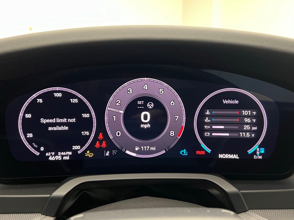 Thumbnail: 2025 Porsche 911 - 10