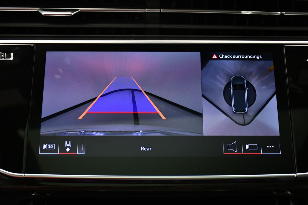 Thumbnail: 2025 Audi Q7 - 18