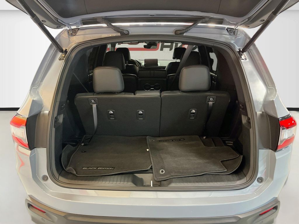 Used 2025 Gray Honda Black Edition image 28