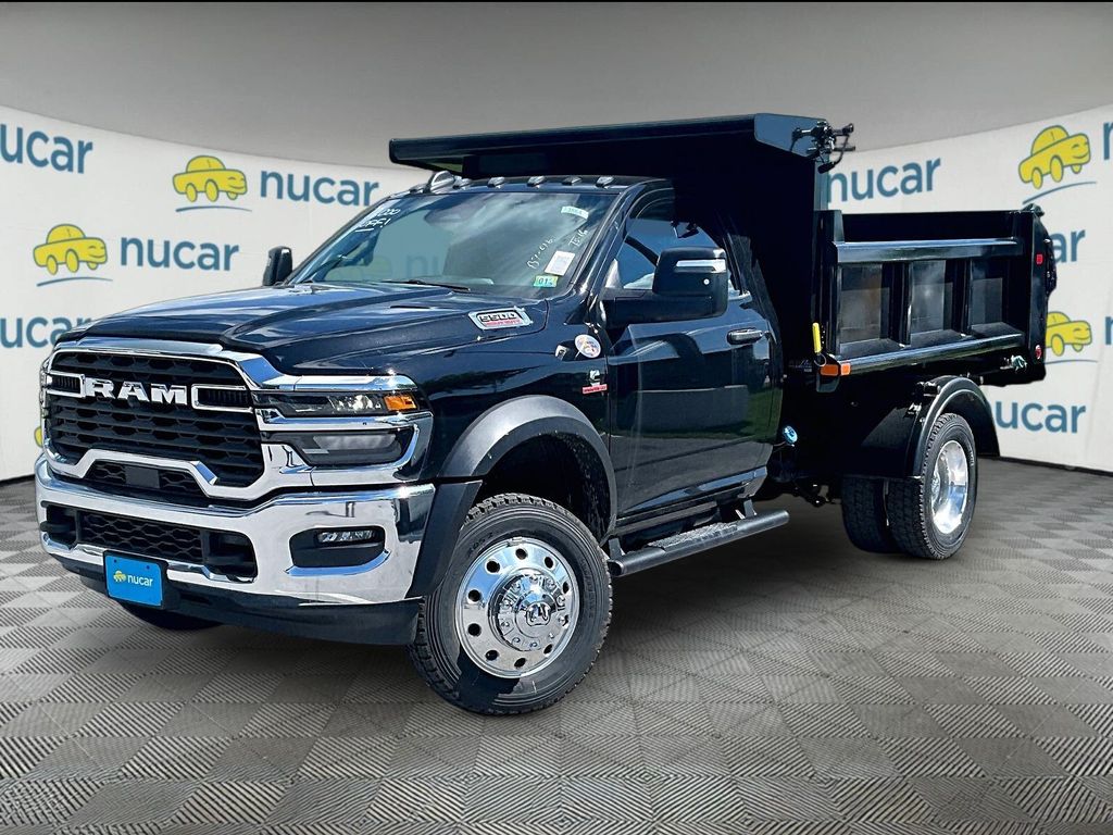 2026 Ram 5500HD — photo 4