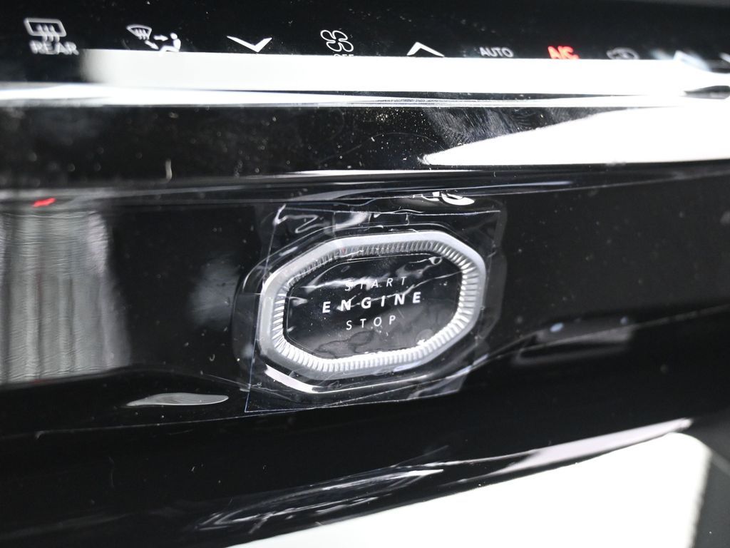 New 2026 Baltic Gray Metallic Clearcoat Jeep Limited image 23