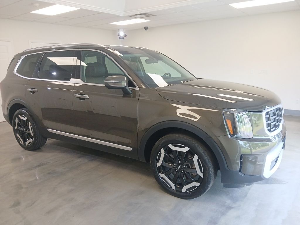 Dark Moss 2025 Kia Telluride S AWD SUV / Crossover All-Wheel Drive 8-Speed Automatic