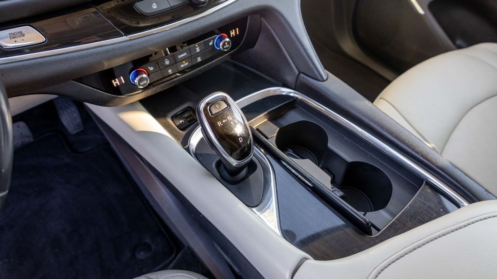 Used 2020 Buick Enclave Essence 4D Sport Utility