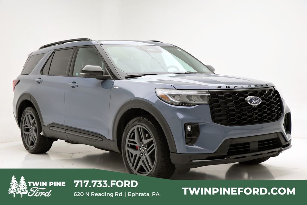 2025 Ford Explorer ST-Line AWD