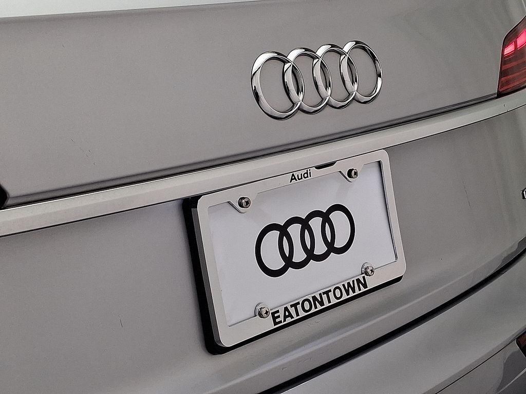 Thumbnail: 2021 Audi Q5 - 31