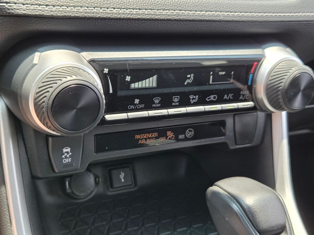 Used 2021 Toyota RAV4 SUV